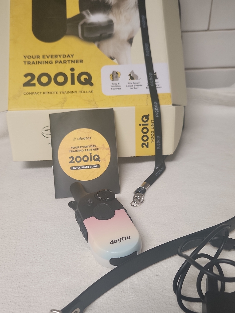 200iQ Compact Remote Training Collar - Pink/White
